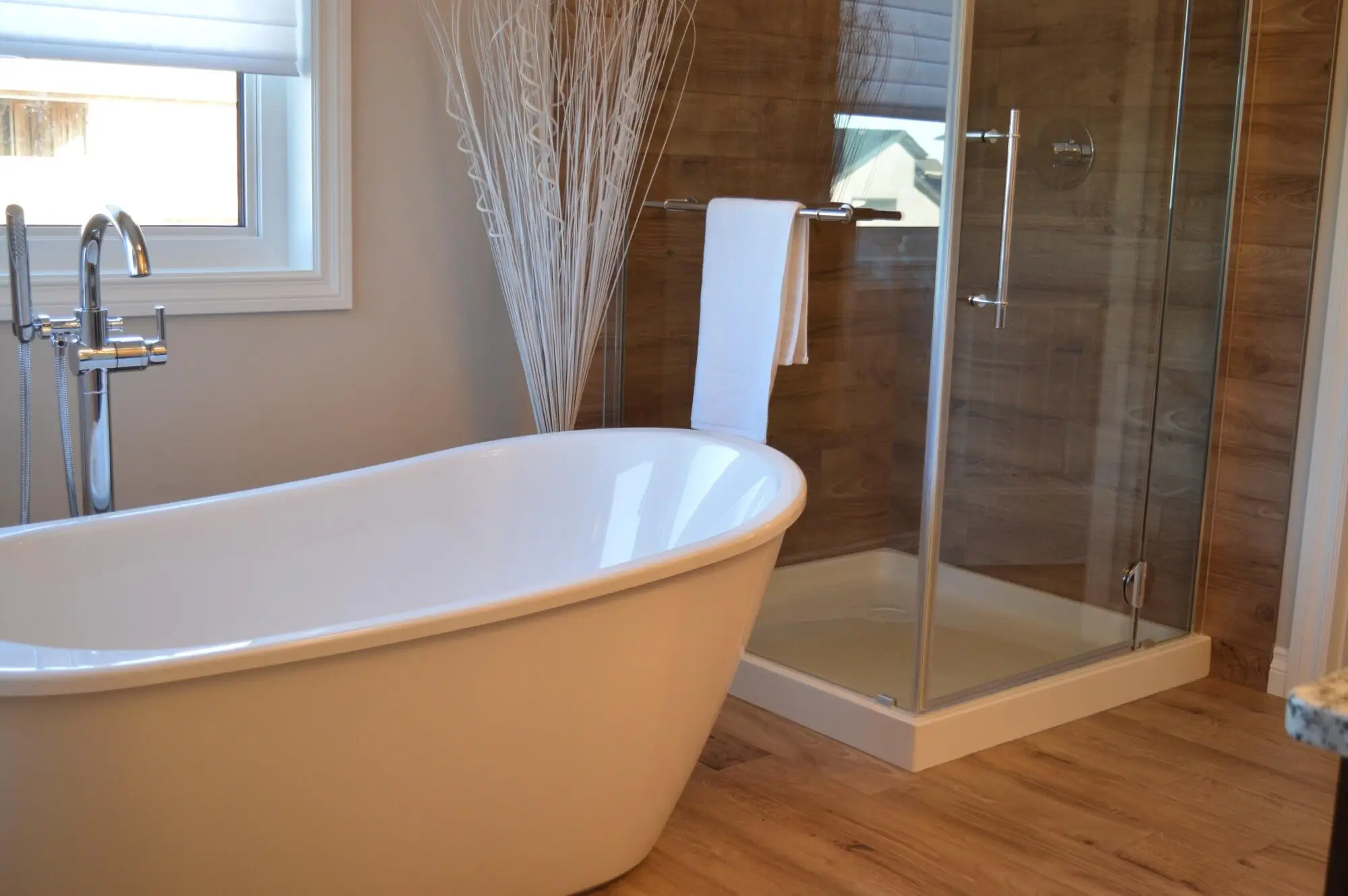 Bathroom Cleaning Tips for Gulf Shores Vacation Rentals: A Spotless Experience